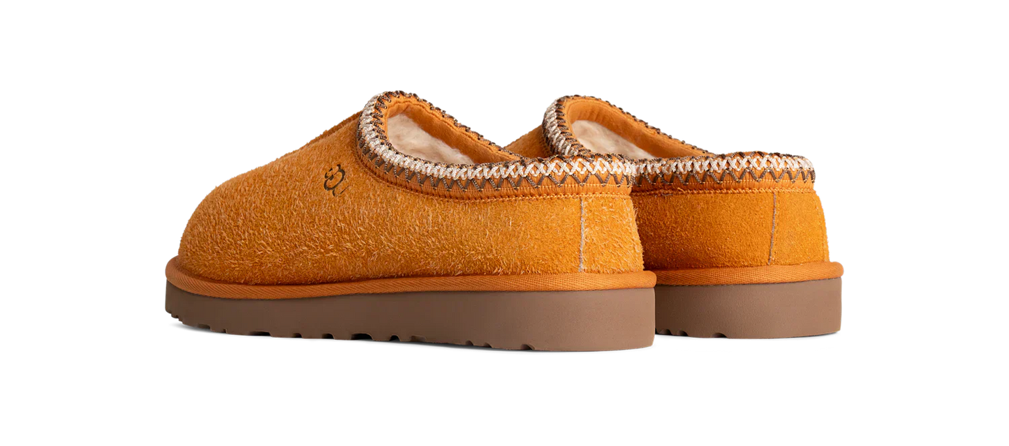 Chausson en daim doux Tasman UGG Tasman Shaggy de couleur Abricot foncé