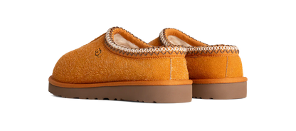 Chausson en daim doux Tasman UGG Tasman Shaggy de couleur Abricot foncé