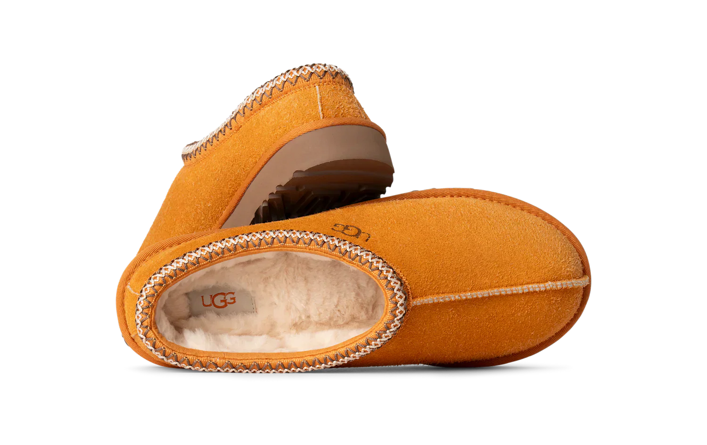 Chausson en daim doux Tasman UGG Tasman Shaggy de couleur Abricot foncé
